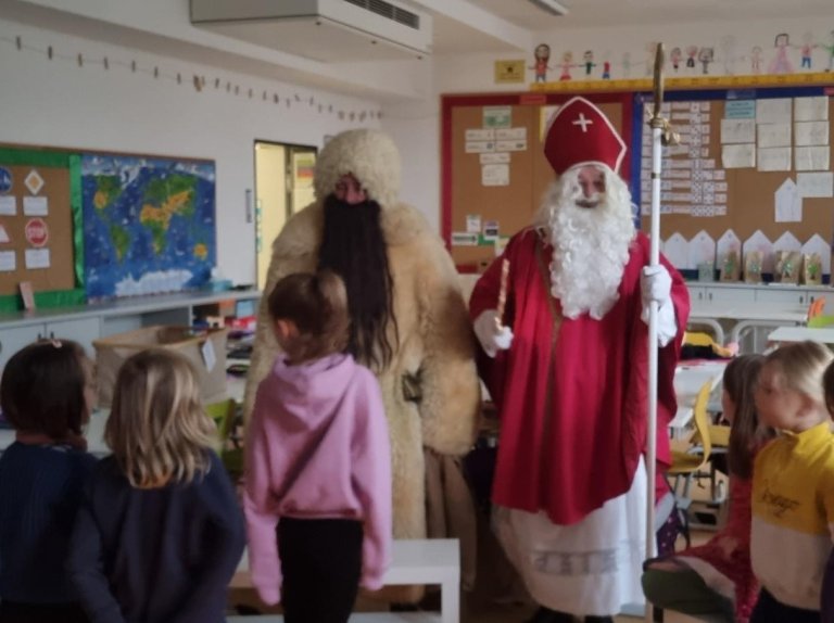 Nikolaus25
